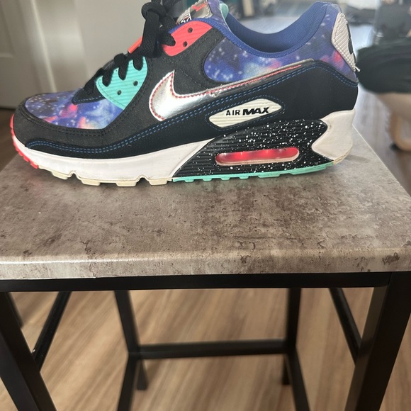 Nike air max galaxy men’s size 8.5 / worn a couple times - Picture 6 of 7